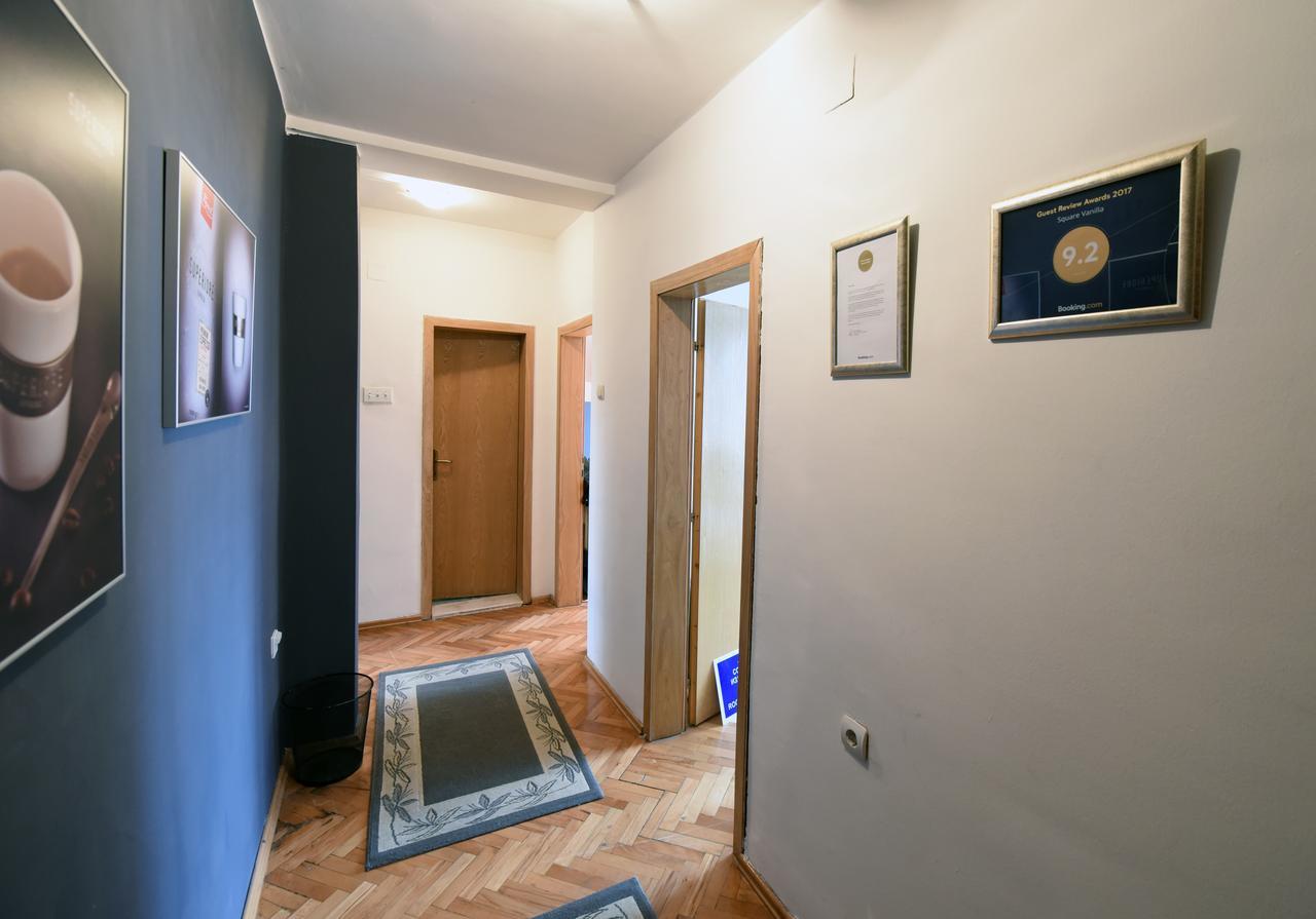 Square Vanilla Apartments Skopje Bagian luar foto