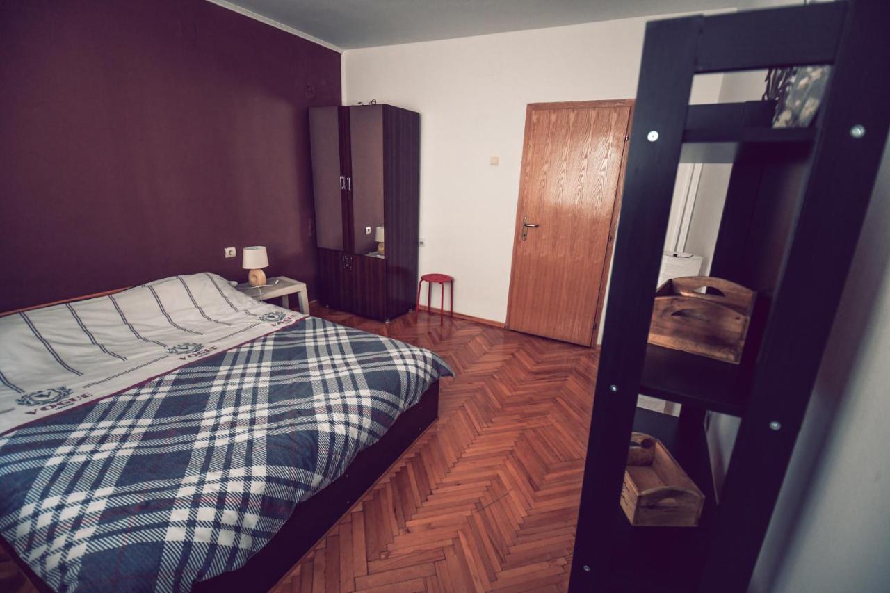 Square Vanilla Apartments Skopje Bagian luar foto